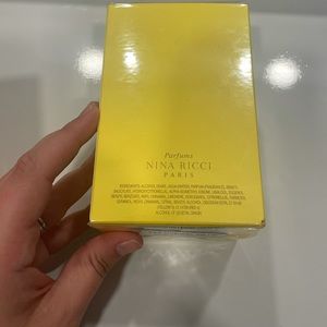 NWT Nina Ticci L’air Du Temps 1.7 ounce perfume